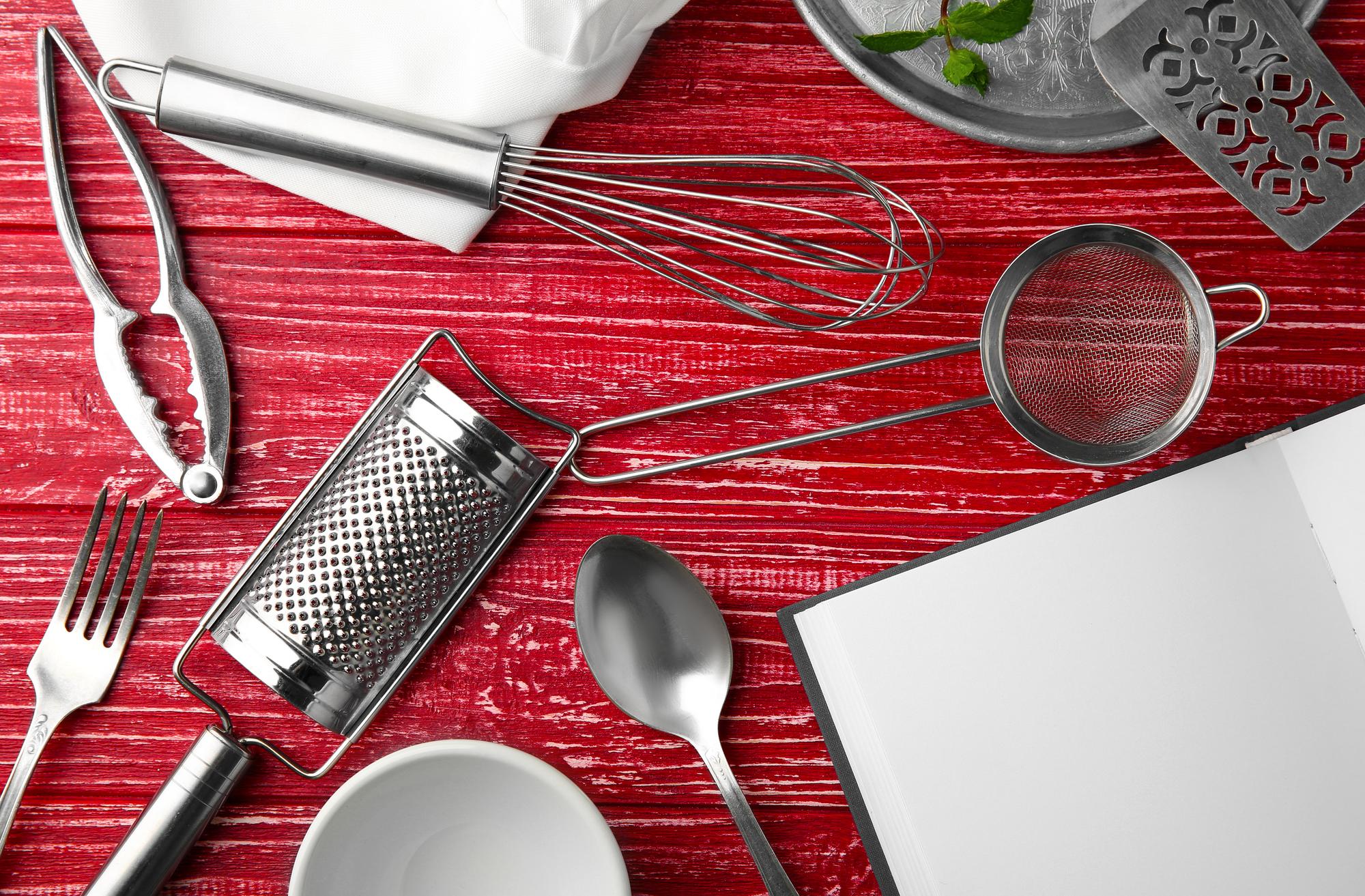Cucina di laboratorio con utensili di precisione